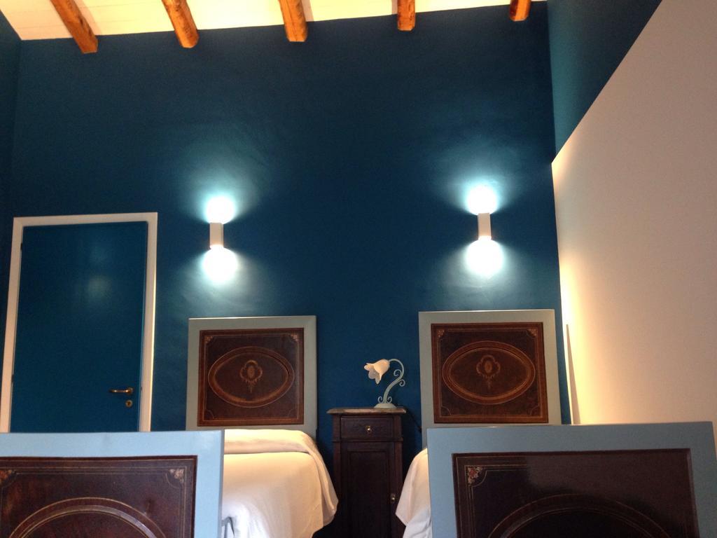 Bed And Breakfast Il Glicine 皮耶迪蒙泰埃特内奥 外观 照片