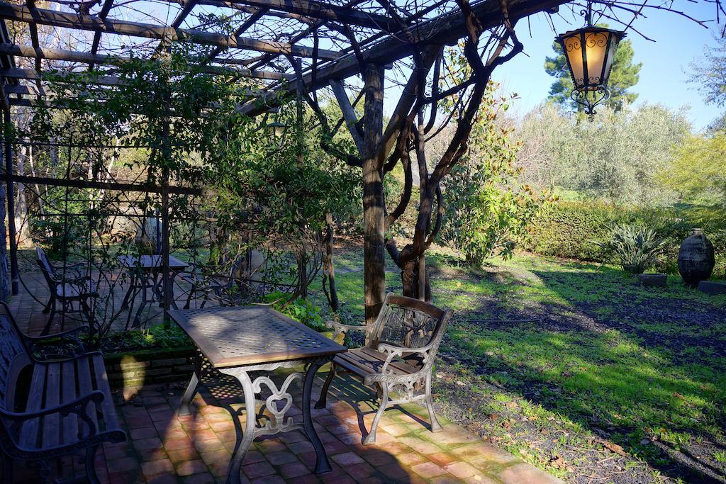 Bed And Breakfast Il Glicine 皮耶迪蒙泰埃特内奥 外观 照片