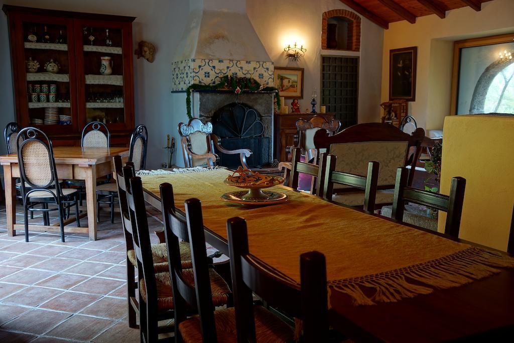 Bed And Breakfast Il Glicine 皮耶迪蒙泰埃特内奥 外观 照片